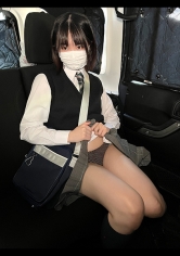 IND-085 初撮り【個人撮影】顔バレしたくない陸上部のスポブラ制服女子③とP活_大学進学のために始めた裏バイトで連続中出し